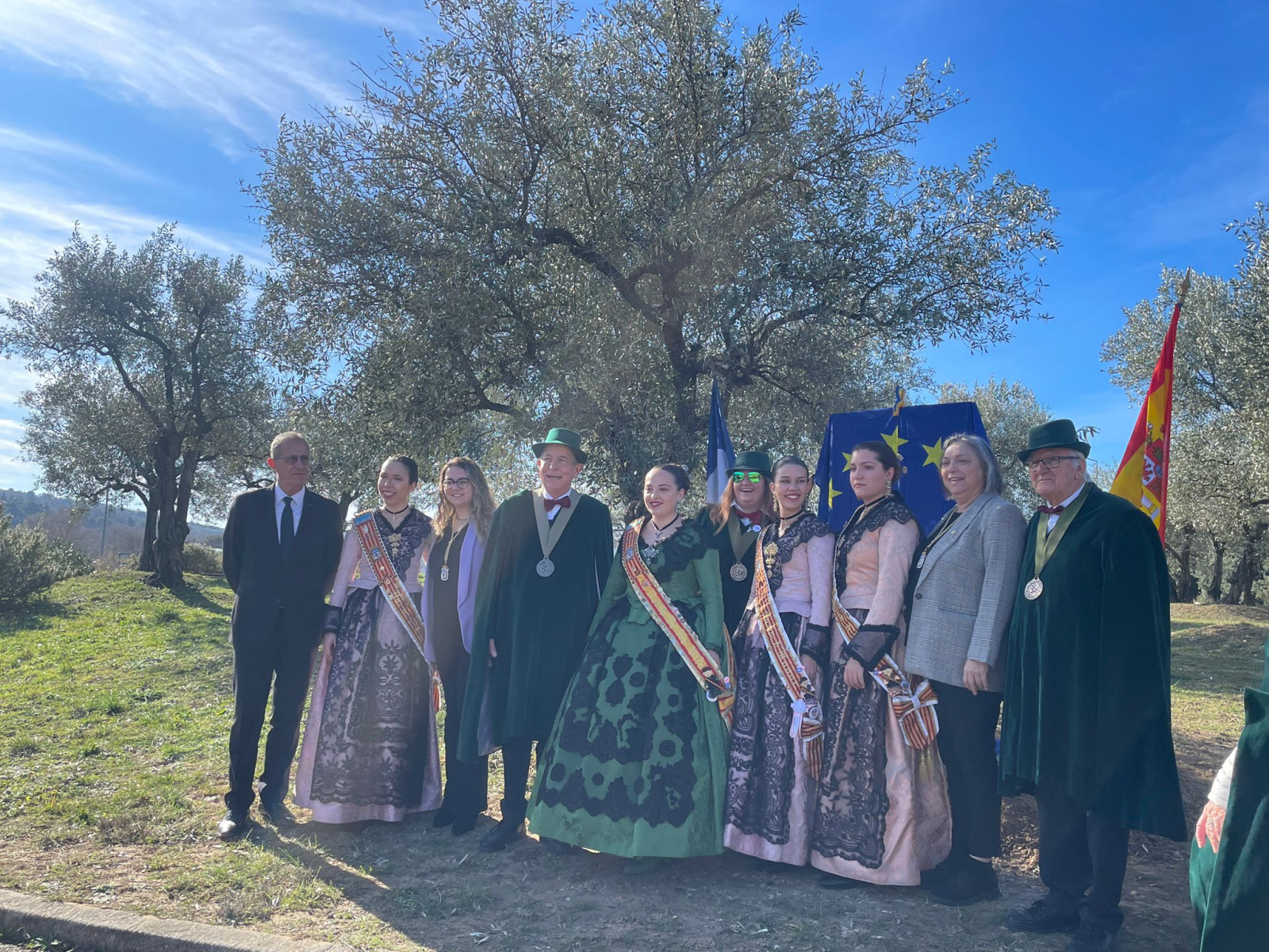 25 ANYS D’AGERMANAMENT AMB NYONS