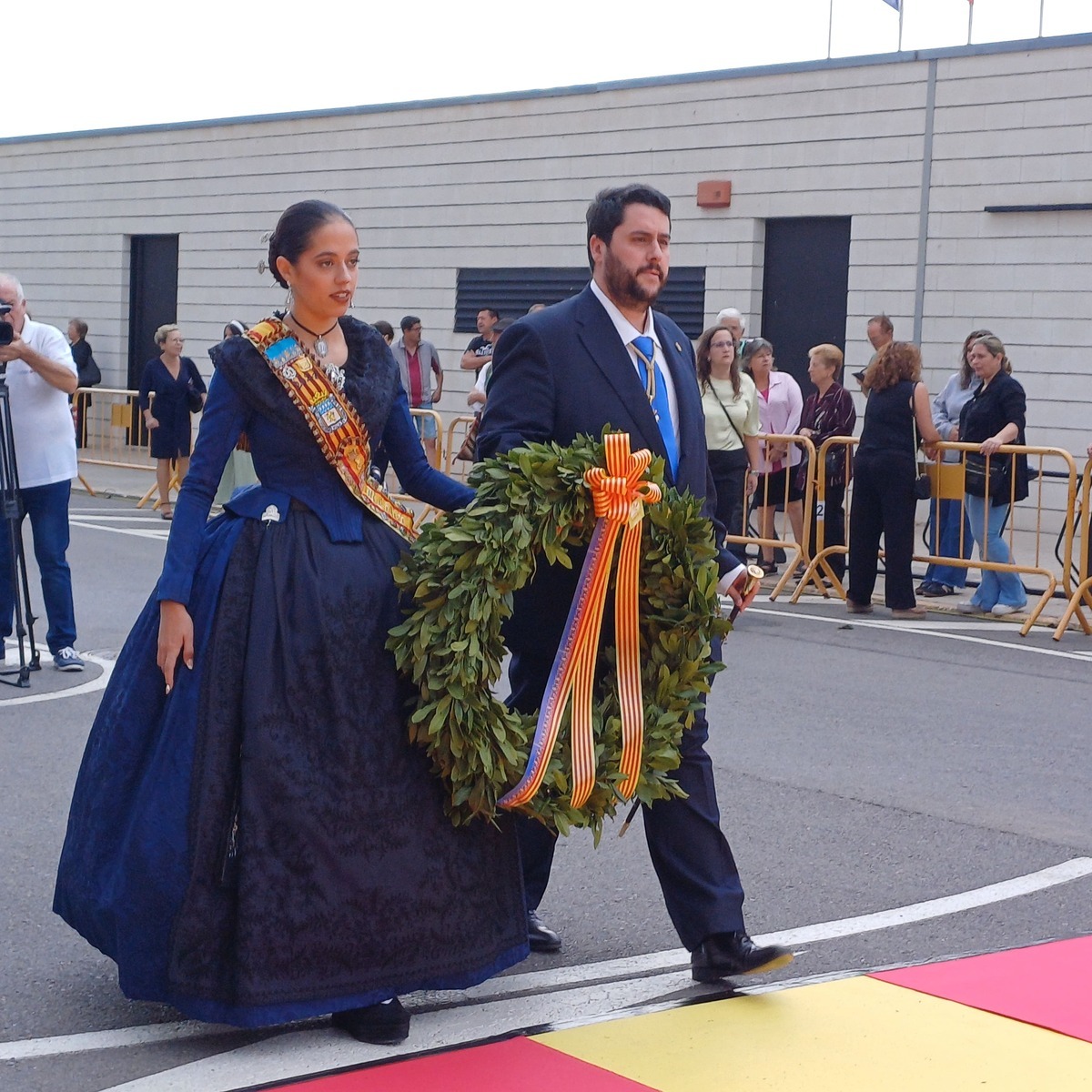 PROCESSÓ CÍVICA PER A COMMEMORAR LA FESTIVITAT DEL 9 D’OCTUBRE