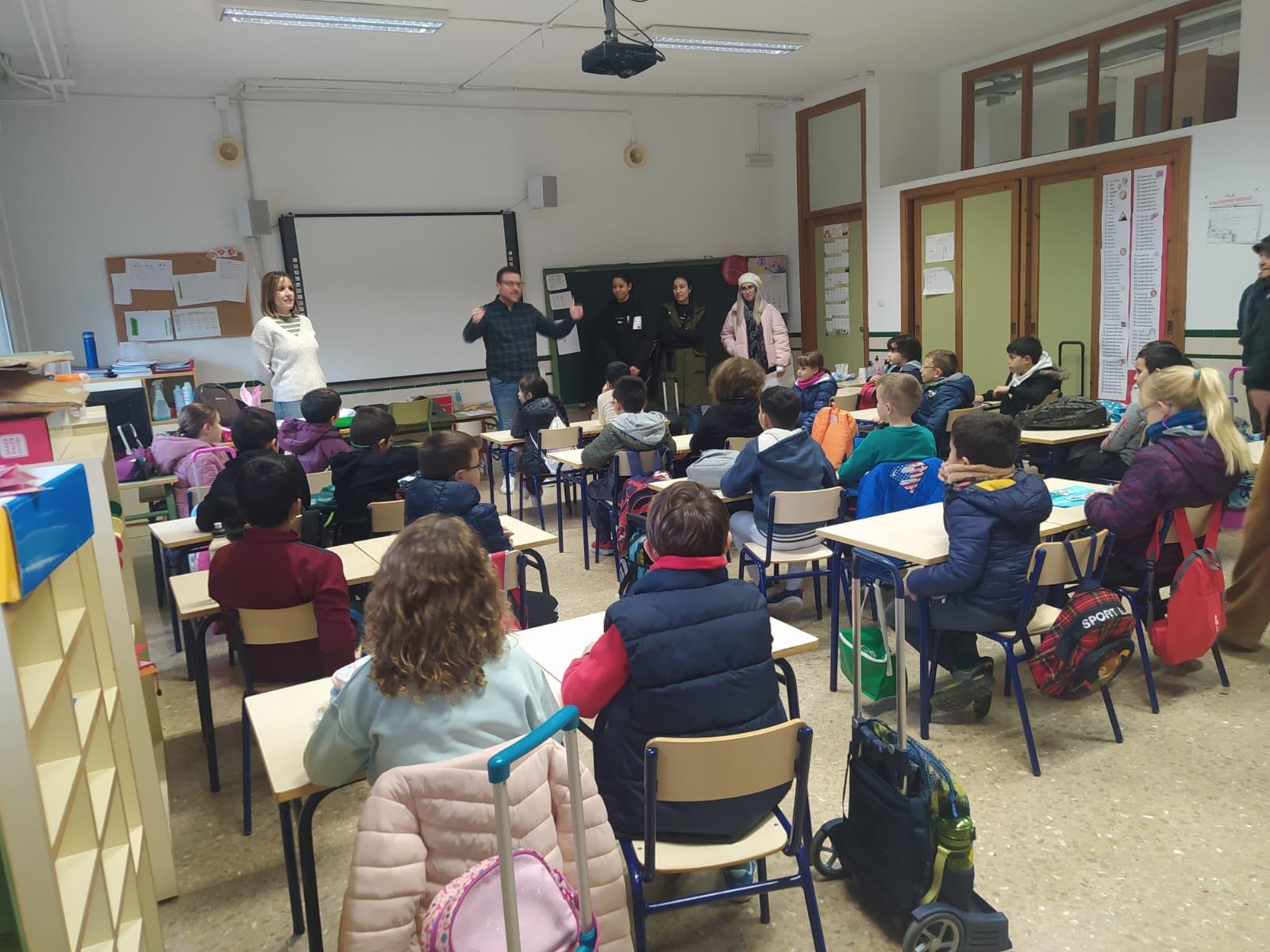INTEGRACIÓ DE LES FAMÍLIES ESTRANGERES RESIDENTS AL MUNICIPI
