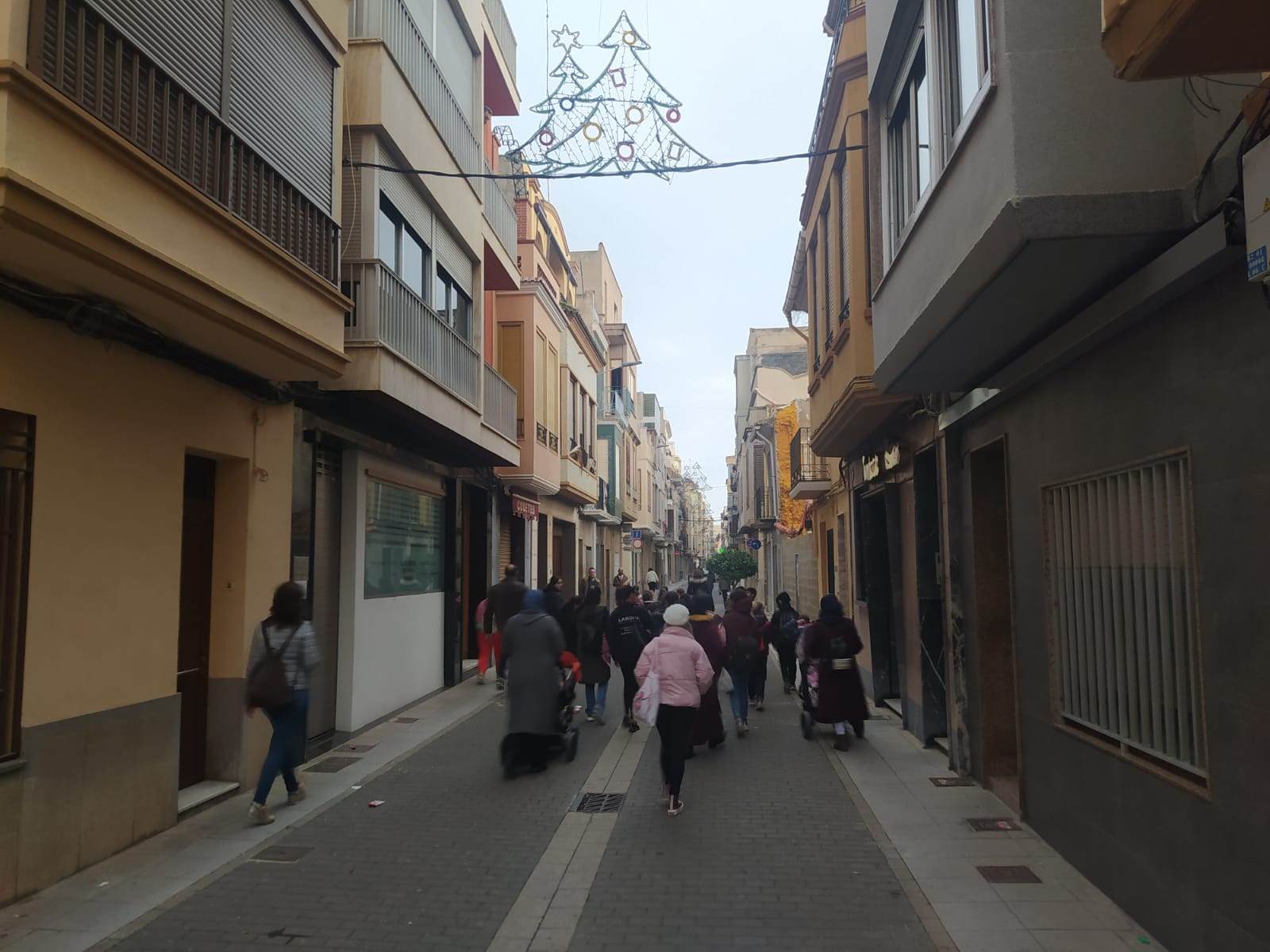 INTEGRACIÓ DE LES FAMÍLIES ESTRANGERES RESIDENTS AL MUNICIPI