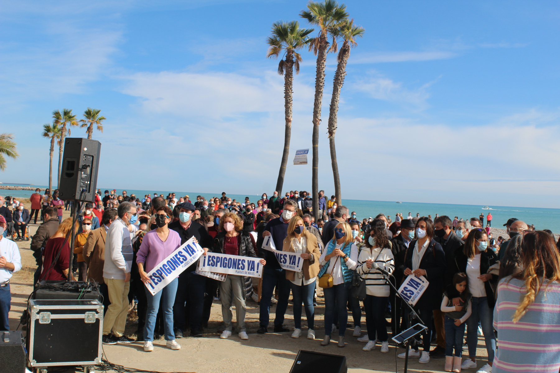 MANIFESTACIÓ DEFENSA I REGENERACIÓ DEL LITORAL