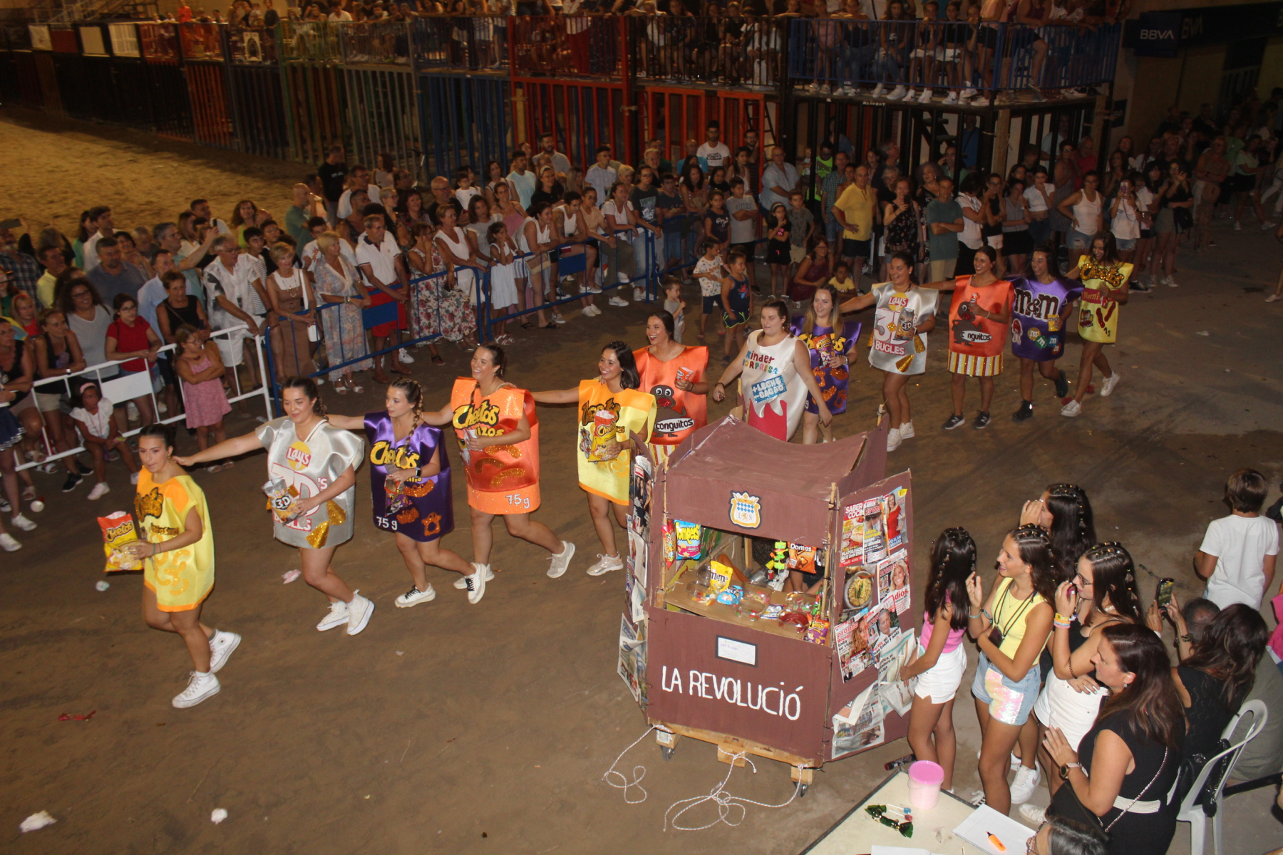 PENYA-LA-REVOLUCIO-III-PREMI-MILLOR-DISFRESSA