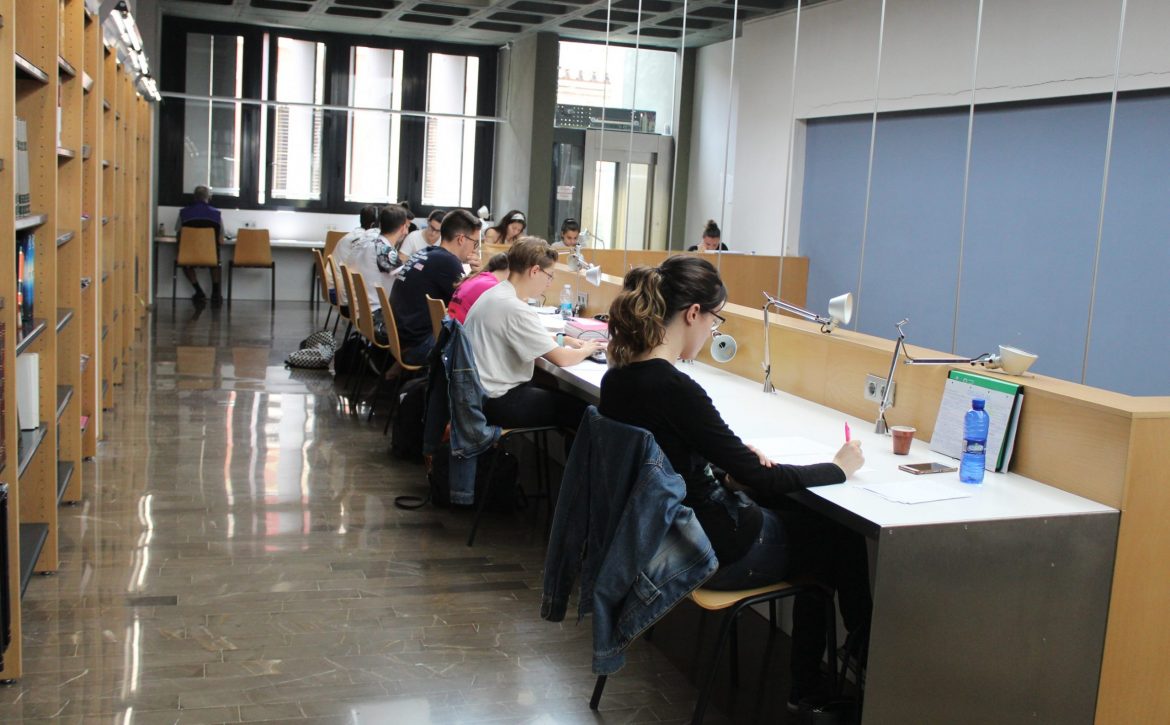 biblioteca