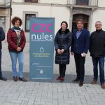 El comercio local da la bienvenida a la primavera con una exposición itinerante