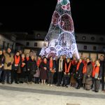 Nules da la bienvenida a la Navidad con el encendido del árbol y el alumbrado decorativo