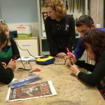 Drones sociales construidos por estudiantes aterrizan en el IES de Nules
