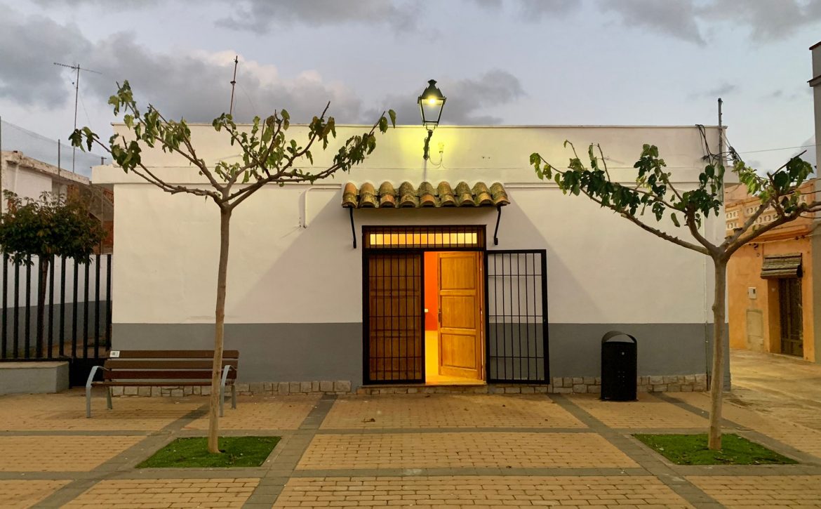 LOCAL MULTIFUNCIONAL MASCARELL