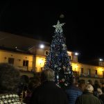 NULES DÓNA LA BENVINGUDA AL NADAL AMB L’ENCESA DE L’ARBRE I L’ENLLUMENAT DECORATIU