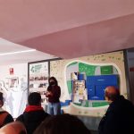 UN GRUP D’ALUMNAT DE NULES APRÉN EL PROCÈS DEL RECICLATGE DE RESIDUS