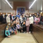 NULES REP A LES FAMÍLIES UCRAÏNESES REFUGIADES AL POBLE