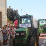 VEÏNAT DE NULES RECORRE AMB VEHICLES ELS CARRERS DE LA ZONA MARÍTIMA PER EXIGIR LA REGENERACIÓ DE LES PLATGES