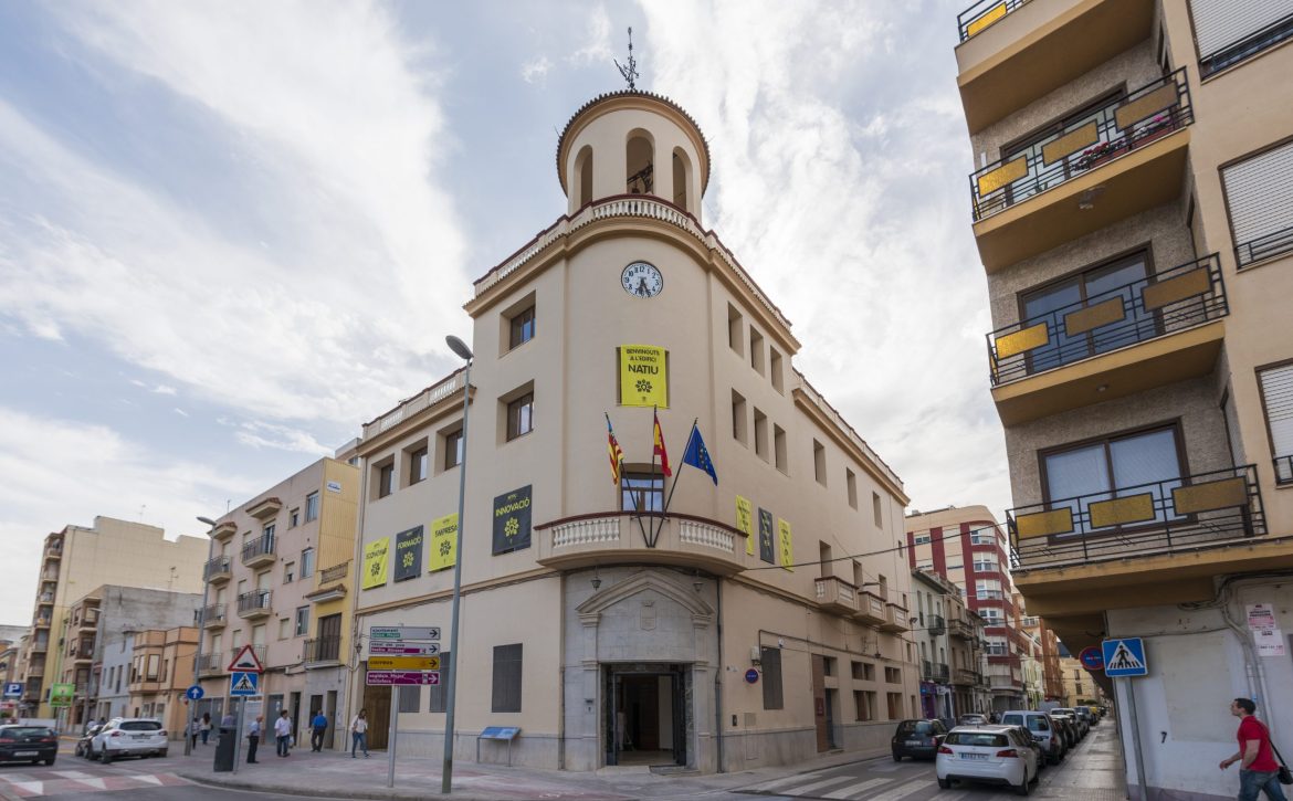 EDIFICI ANTIGA CAMBRA AGRÀRIA-NATIU