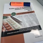 LES ALUMNES DEL MÒDUL D'ADMINISTRACIÓ ANALITZEN ELS DOCUMENTS MÉS COMUNS