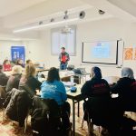 EL TÈCNIC D'ENLLAÇ DE LABORA VISITA EL TALLER D´OCUPACIO DONES NULES II