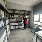 LES ALUMNES DEL MÒDUL D'ADMINISTRACIÓ ORDENEN L´ARXIU DE L'EDIFICI NATIU