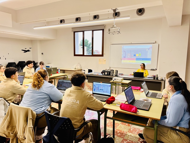 FOTO KAHOOT COMERCIO OK