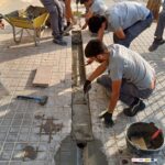 ALUMNOS DE ALBAÑILERÍA ACTÚAN EN LA AVENIDA VALENCIA PARA EVITAR INUNDACIONES CON LA INSTALACIÓN DE UN NUEVO IMBORNAL