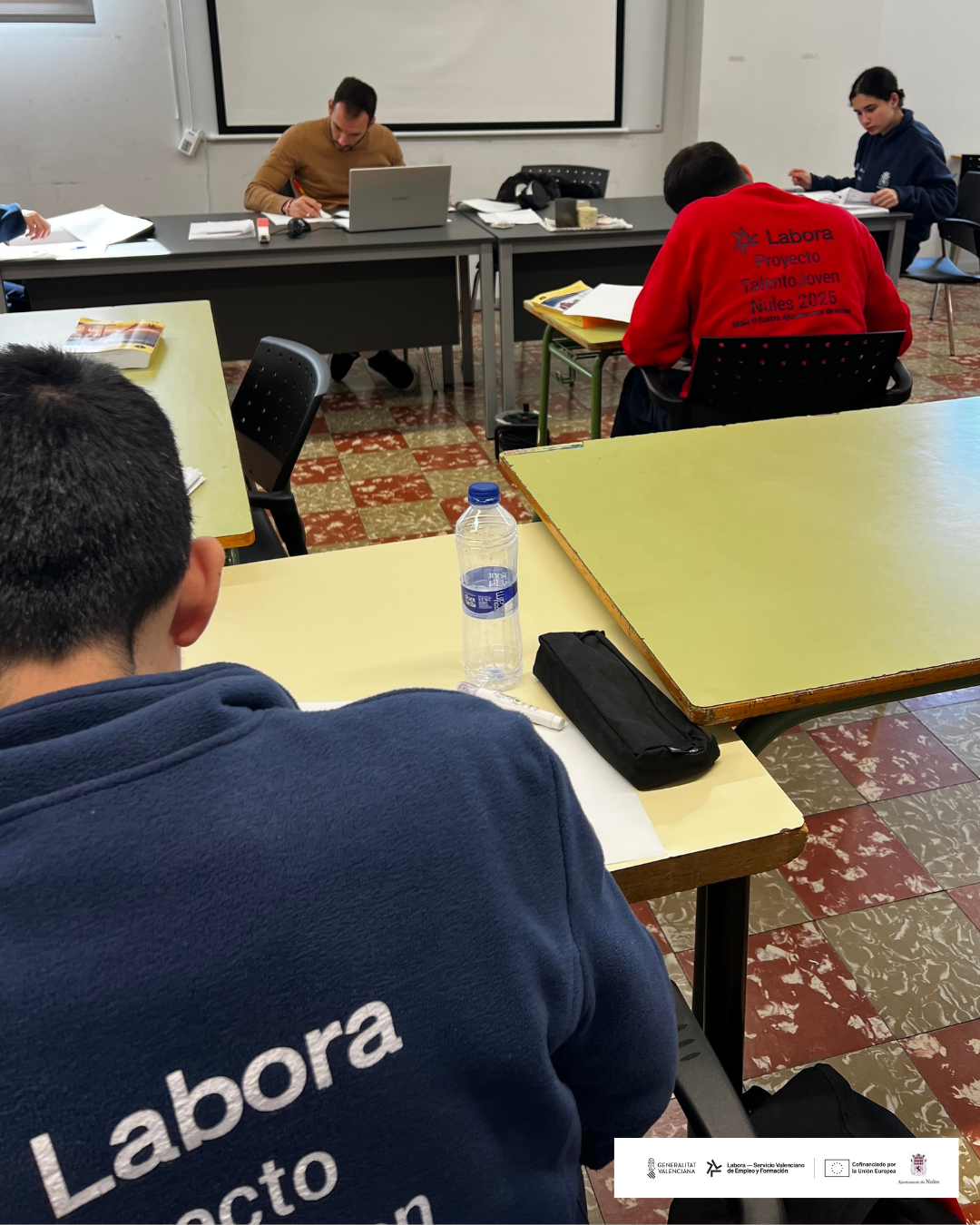 EXAMEN MÓDULO 19