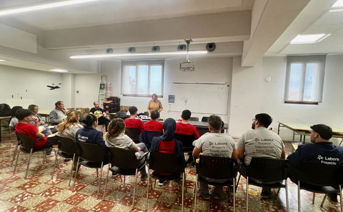 FOTO CHARLA VIOLENCIA DE GÉNERO
